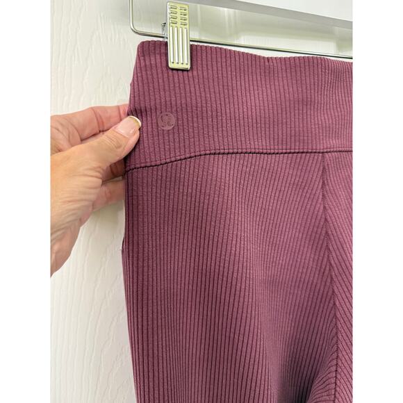 Lululemon Ribbed Softstreme Flared Pant Regular size 4 NWT $128 - Picture 9 of 9